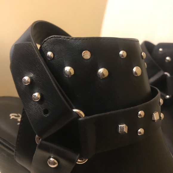 Qupid Studded Pointed Toe Booties - Picture 8 of 8